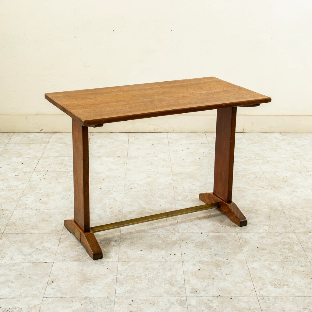 Tables & Desks